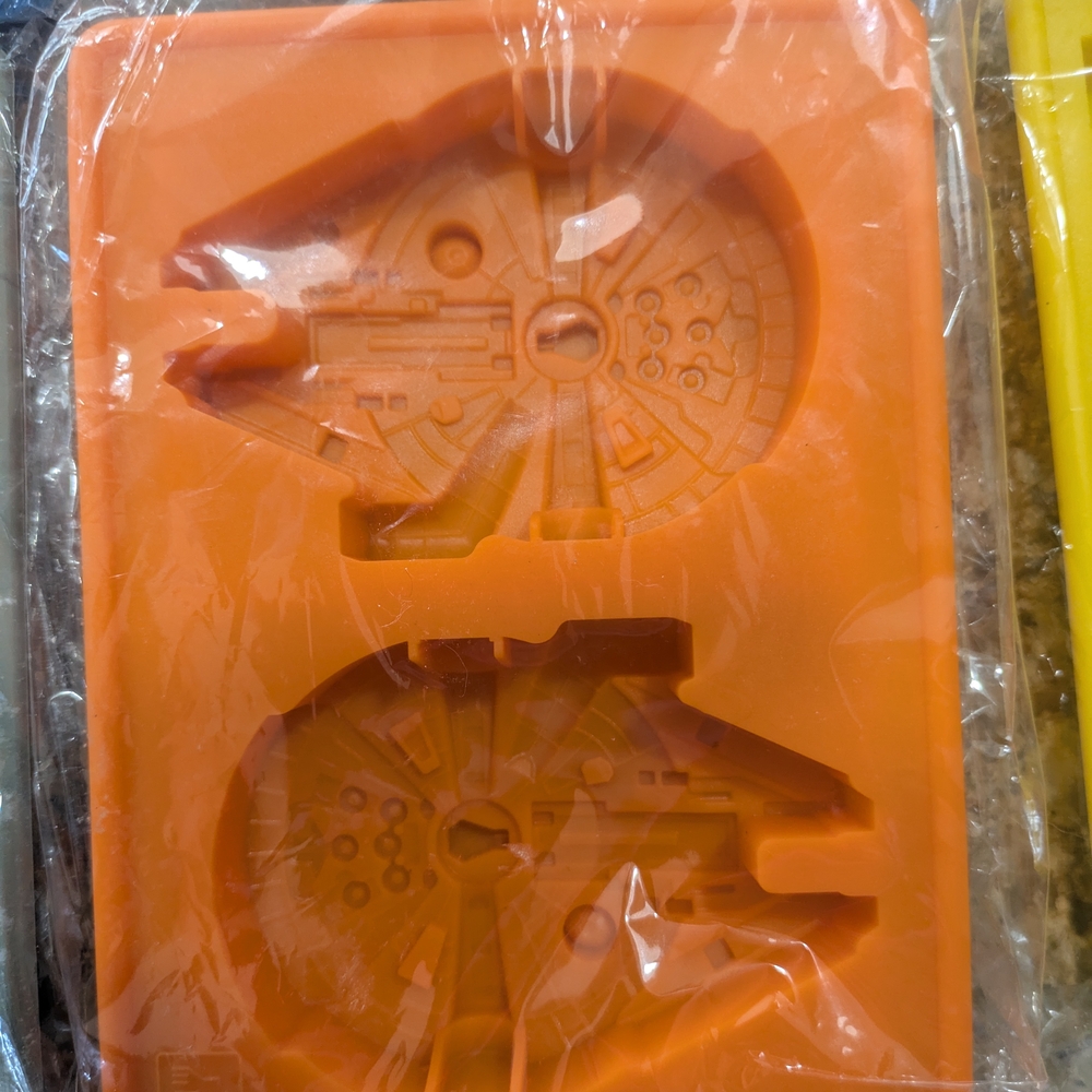 Star Wars Silicone Molds Set - Picture 2 of 16